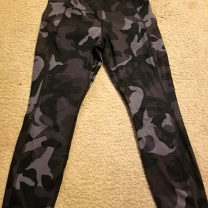 Athleta ultimate stash pocket army leggings